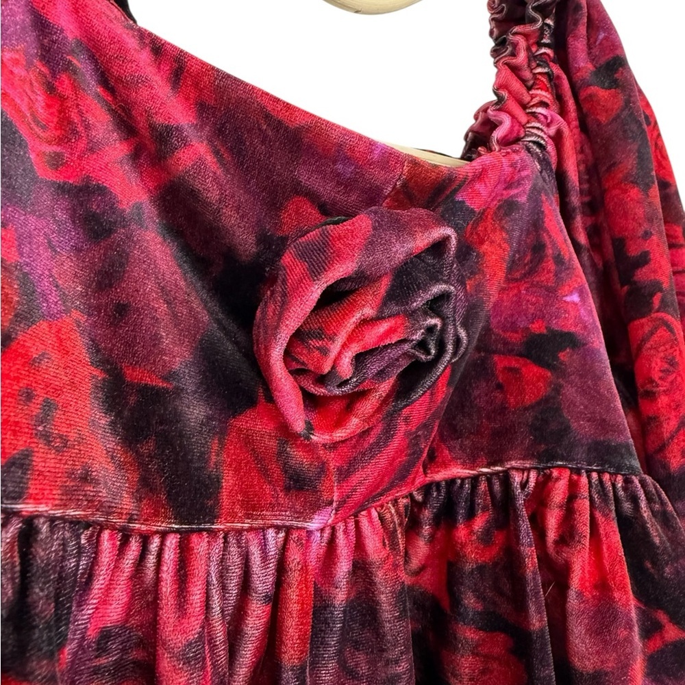 C&V Chelsea & Violet Crimson Red Black Rose print Rose Petail Girls L 10/12 NEW - Picture 4 of 11